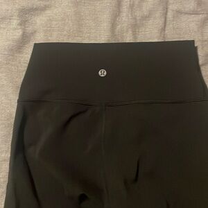 Lululemon black leggings